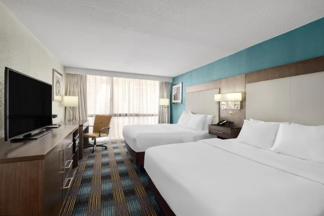غرفة بسريرين مزدوجين، Wingate by Wyndham Kansas City 2/7