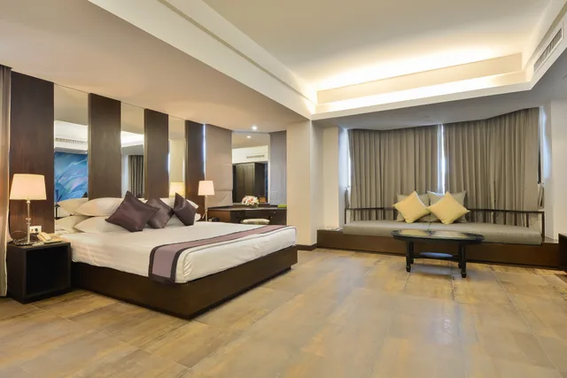 Suite, The Grand Sathorn 1/5
