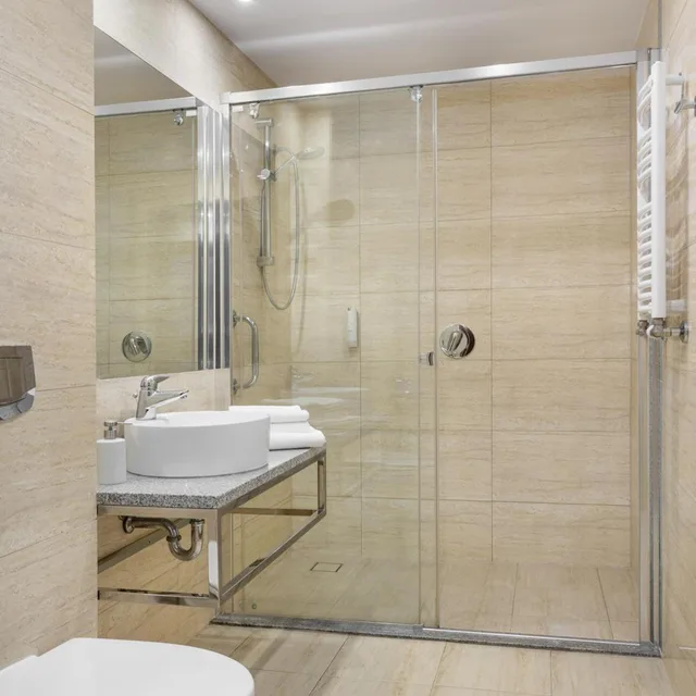 غرفة بسرير مزدوج، HOTEL MODERNO 3/3