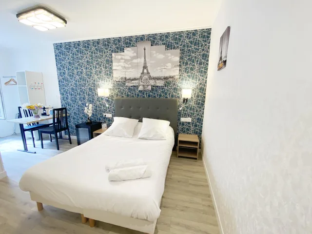 غرفة بسرير مزدوج، Hotel Aviatic 2/2