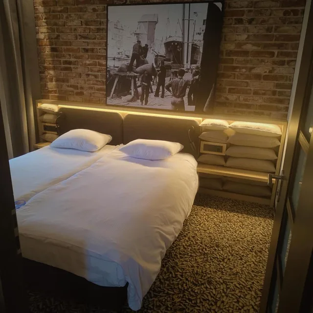 شقة، Qubus Hotel Gdansk 4/6