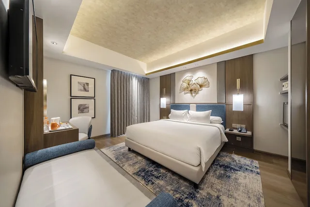 غرفة بريميوم بسرير مزدوج، Harris Hotel & Convention Gubeng 3/8