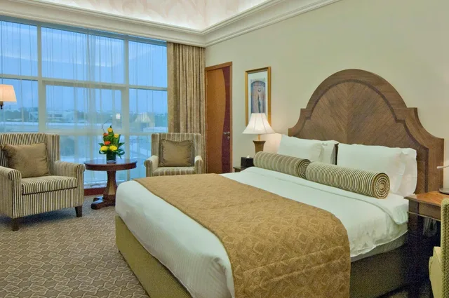جناح تنفيذي بسرير كينج، Ayla Hotel 4/8