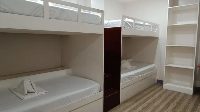 سكن مشترك مختلط، FB DORMITEL SUITES 2/2