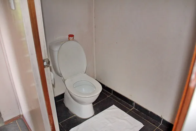 غرفة بسرير مزدوج بحمام خاص، Maravu Taveuni Lodge 2/2