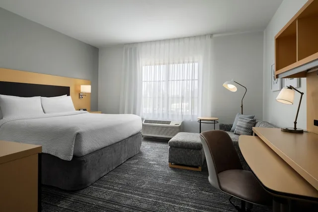 استوديو بسرير كينج، TownePlace Suites San Jose Santa Clara 1/6