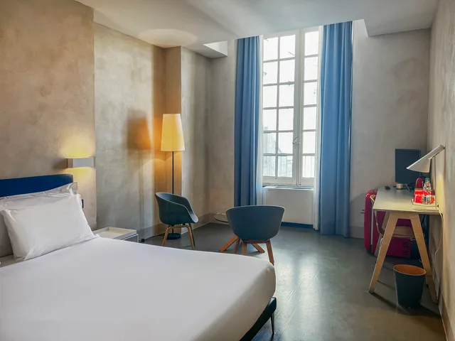 غرفة ديلوكس بسرير مزدوج أو سريرين منفصلين بإطلالة، Hotel Palazzo Grillo 2/8