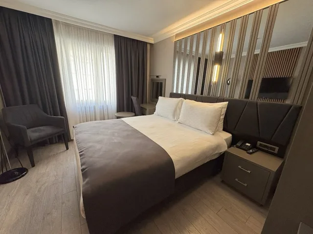 غرفة قياسية بسرير مزدوج بإطلالة على المدينة، Aven Hotel 3/10