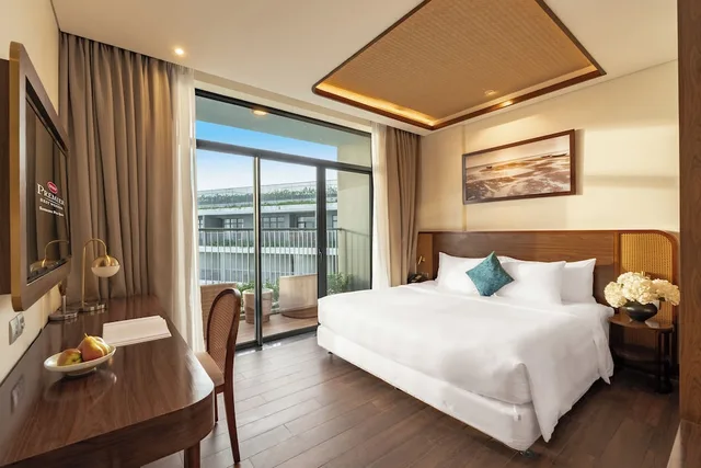 غرفة تنفيذية بسريرين كوين بإطلالة على البحر بمنطقة جلوس، Best Western Premier Sonasea Phu Quoc 6/10