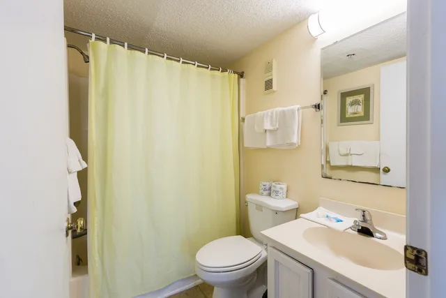 3 Bedrooms, Condo, Ocean Front, 3 Bathrooms، Windy Shores II 4/6