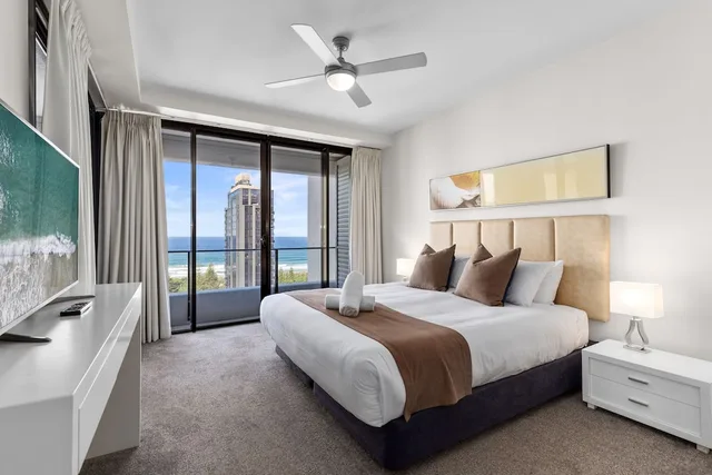 شقة بسرير مزدوج وسريرين منفصلين بإطلالة على البحر بـ3 غرف نوم، Ultra Broadbeach 2/8