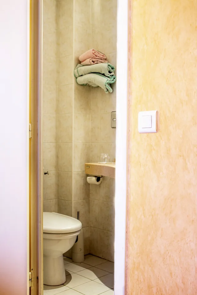 Business, Double Bed, No Elevator، HOTEL TERMINUS MONTPARNASSE 4/6