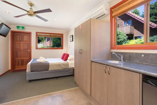 Boutique, Chalet, Studio، Aspect Tamar Valley Resort 2/2
