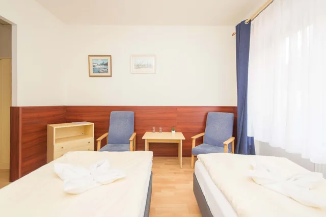 غرفة قياسية بسرير مزدوج، Sport Resort Hotel Gejzirpark 7/10
