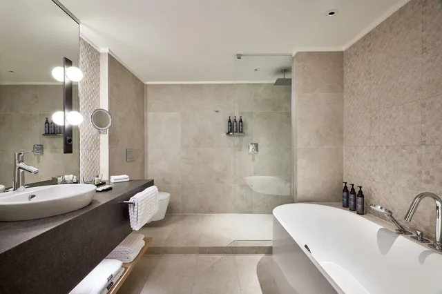 جناح دوبلكس، Westin Grand Frankfurt 4/5