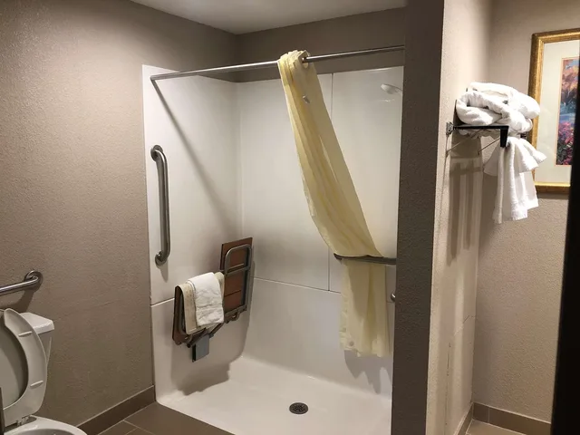 غرفة بسرير كينج لذوي الإعاقة، Best Western Gateway Adirondack Inn 5/5