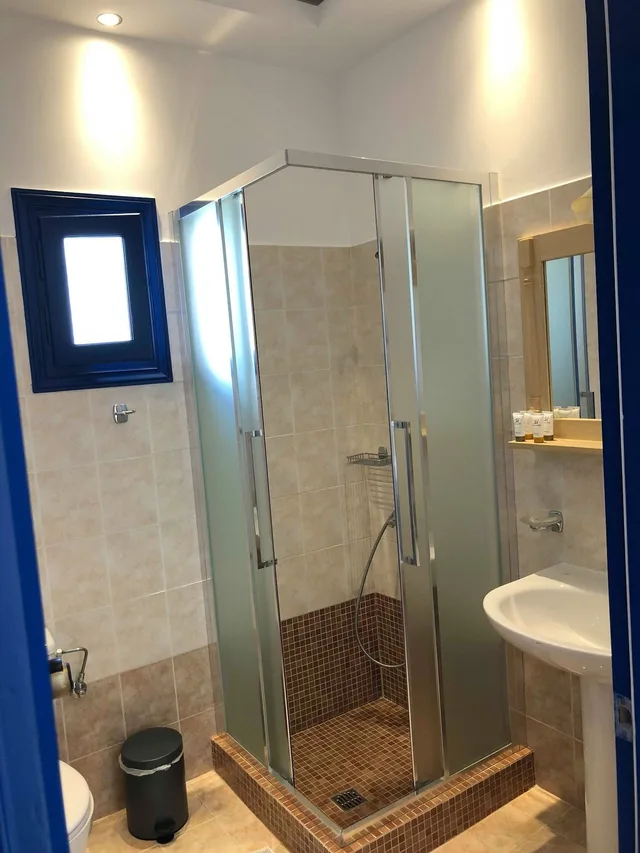 Standard, Twin Beds, Mathios Village 9/10