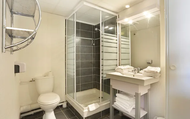 2 bedroom apartment 6 people duplex pool view air conditioning, Vacanceole - Residence Cap Camargue 5/6