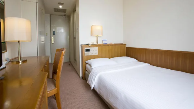 غرفة قياسية بسرير مزدوج للمدخنين، Tetoranze Makuhari Inagekaigan Hotel 1/1