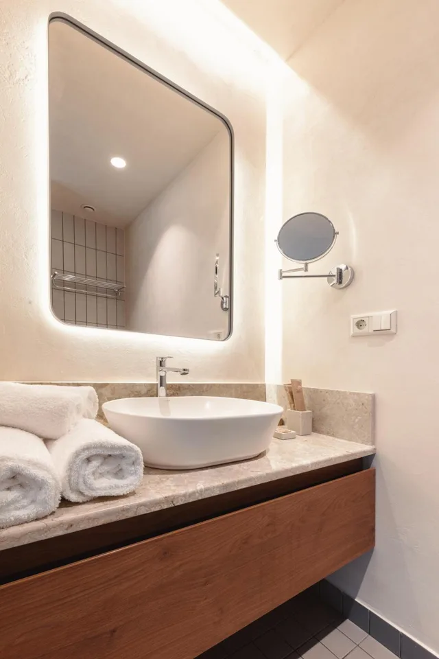 غرفة قياسية بسرير مزدوج، Kvareli Lake Resort 6/6