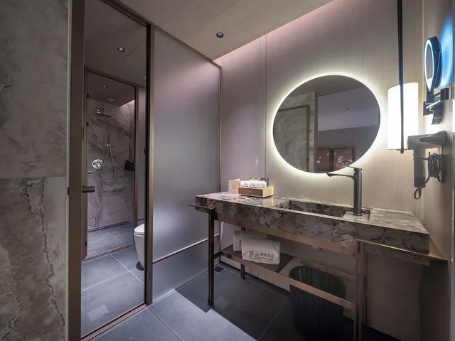 غرفة سيغنتشر بسرير كوين بإطلالة على الفناء، Hutong Moli Hotel 8/8