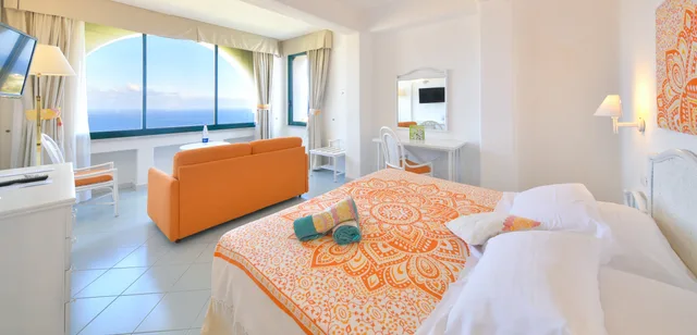 غرفة بريستيج بإطلالة على البحر، Paradiso Terme Resort Spa 1/1