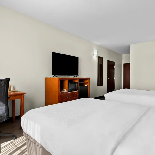 غرفة بسرير كوين لذوي الإعاقة، Quality Inn & Suites McAlester on Hwy 69 7/7