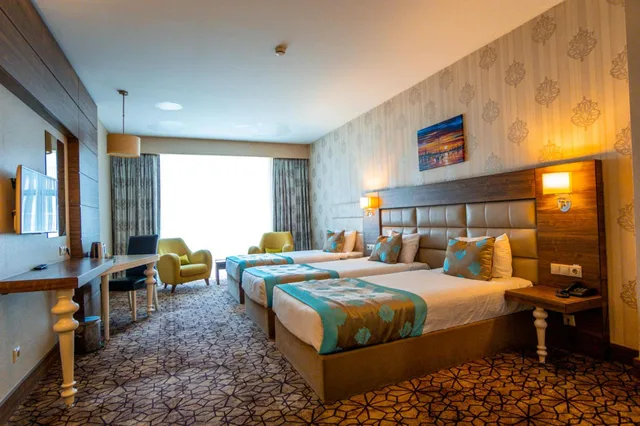 غرفة عائلية، Inegol Royal Hotel 2/8