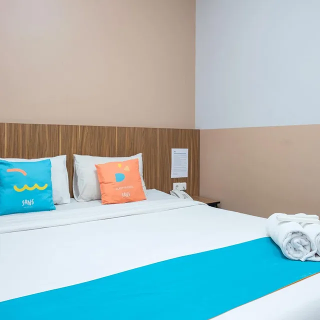 غرفة سوبيريور بسرير مزدوج، Sans Hotel Rajawali Surabaya 9/10