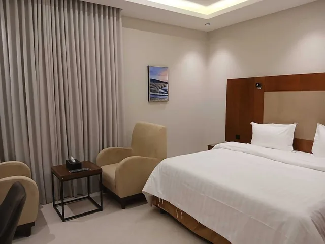 غرفة قياسية بسرير كوين، رؤوم ان شقراء(Raoum Inn Shaqra) 1/10