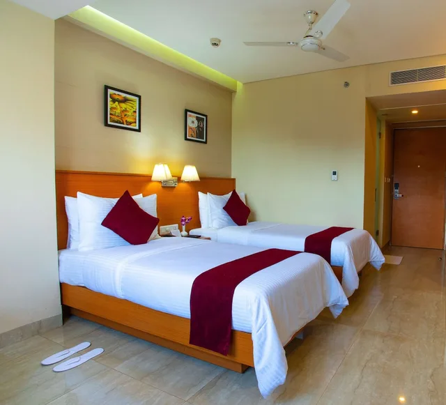 غرفة سوبيريور بسرير كوين، Classic Grande Imphal, a member of Radisson Individuals 8/10