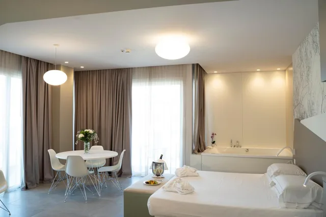 جناح جونيور، Malavoglia Inn 7/10