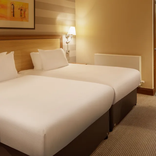 غرفة كلاسيكية بسريرين منفصلين، Cambridge Belfry Hotel & Spa 1/8