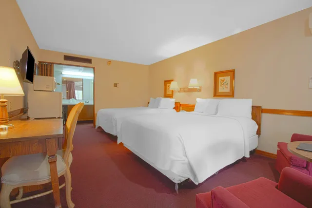 غرفة بسريرين كوين لغير المدخنين، HomeTown Inn By OYO - Liberal, KS 3/9