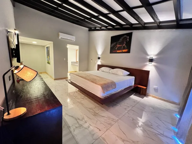 غرفة ديلوكس مفردة بسرير كينج، Hotel Tesoro Beach 2/6