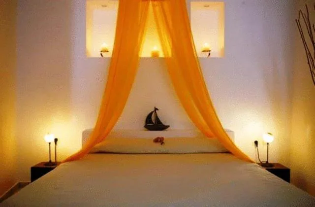 Superior, Double Bed, TZEKOS VILLAS 1/2