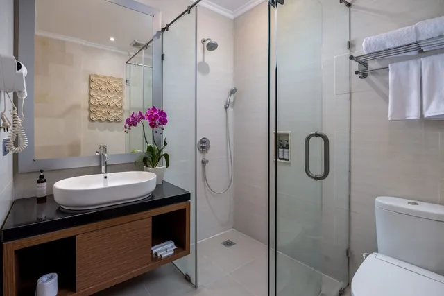 Premier, Double Bed, Pool View, ADHI JAYA HOTEL 4/4
