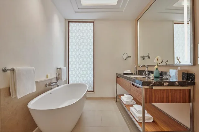 غرفة ديلوكس بسرير كينج، Fairmont Taghazout Bay 2/3