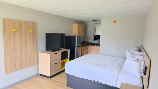 غرفة قياسية بسرير كينج، Days Inn by Wyndham Paducah I-24 Exit 4 3/10