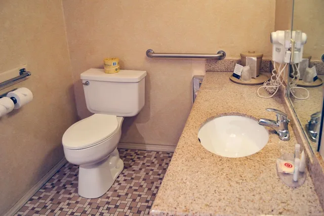 غرفة بسريرين كوين في الطابق الأرضي، Quality Inn Yosemite Valley Gateway 3/3