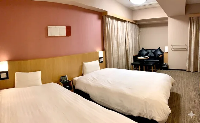 غرفة ديلوكس بسريرين منفصلين، Dormy Inn Premium Tokyo Kodenmacho 1/7