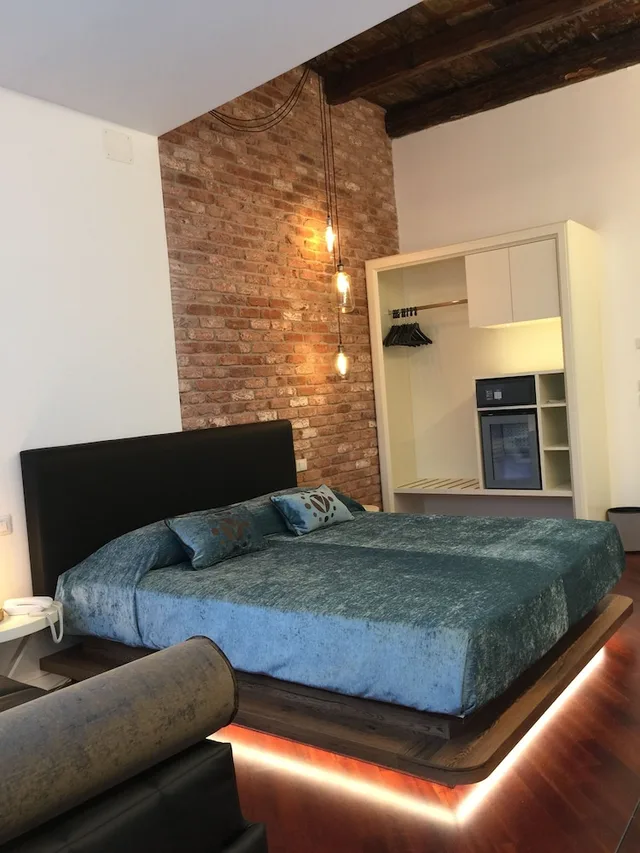 لوفت ديلوكس بسرير كينج وسريرين فرديين بإطلالة على المدينة، Hotel Vivit 2/5