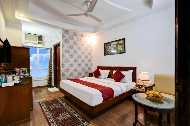 Standard, No Air Condition، Chanchal Deluxe 2/2