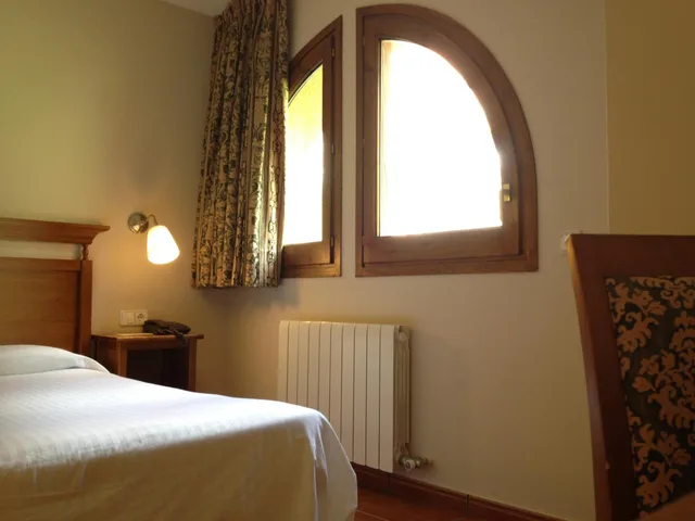 Room, Triple, Single Bed, Xalet Verdu 9/10