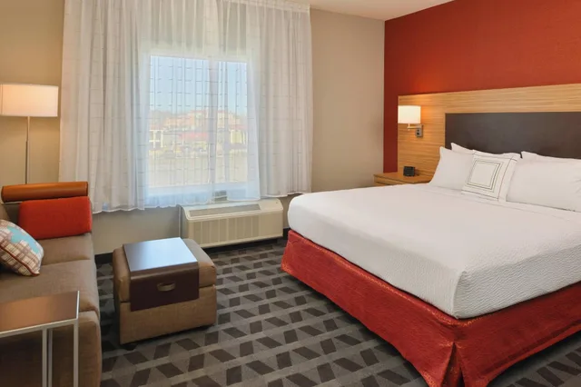 استوديو بسرير كينج، Towneplace Suites Laplace 2/6
