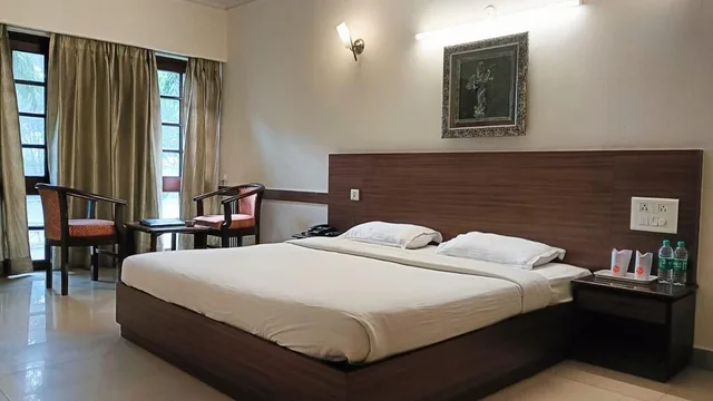 Super, Deluxe، Hotel Sonia, Rudrapur 1/1