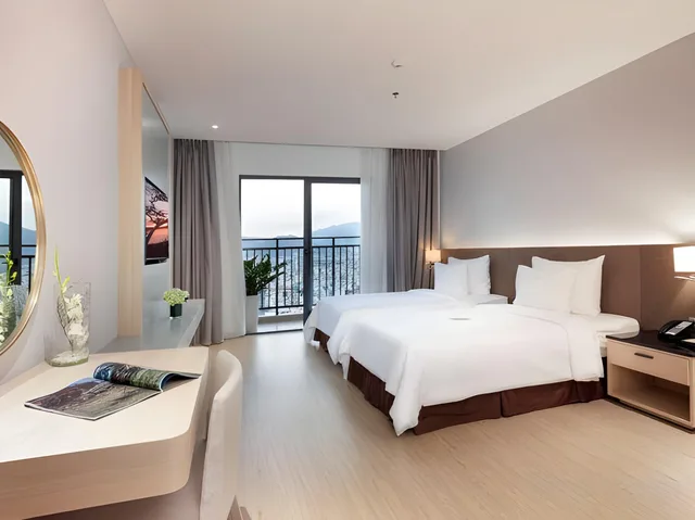 غرفة متصلة فاخرة عائلية بسرير مزدوج بإطلالة على المدينة بإطلالة جزئية على البحر، DQua Hotel and Apartment 2/2