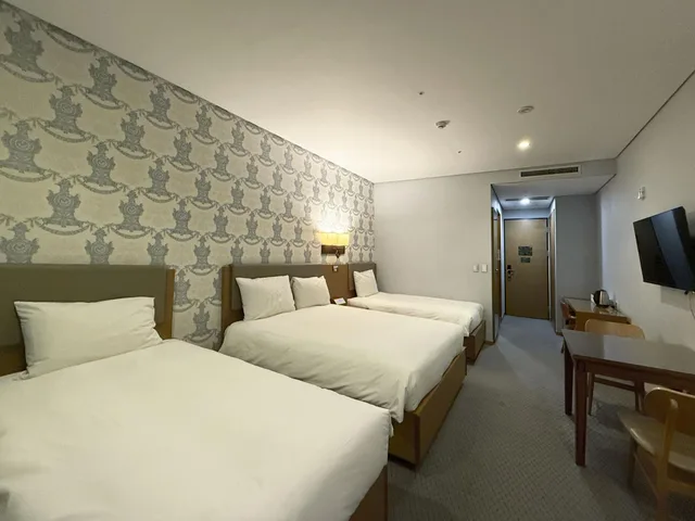 Room, Triple, Double and Twin Beds, Mohenic Hotel Seoul Myeongdong 1/4