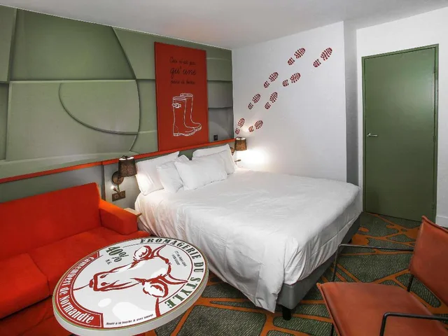 غرفة سوبيريور بسرير كوين مع أريكة، Hotel Mercure Lisieux Normandie 4/6
