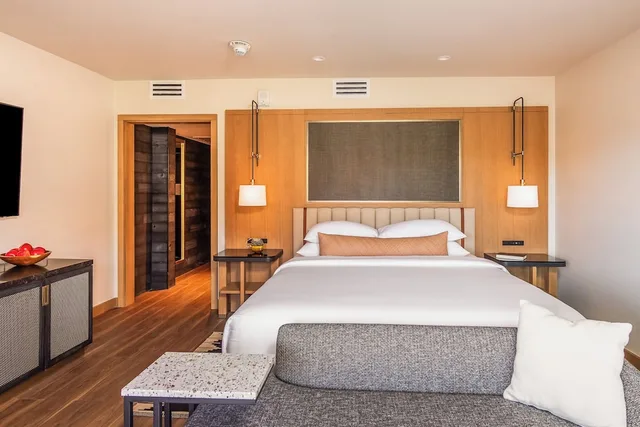 غرفة بسرير كينج، L Auberge de Sedona 2/5